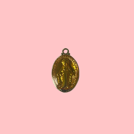 Charms vierge
